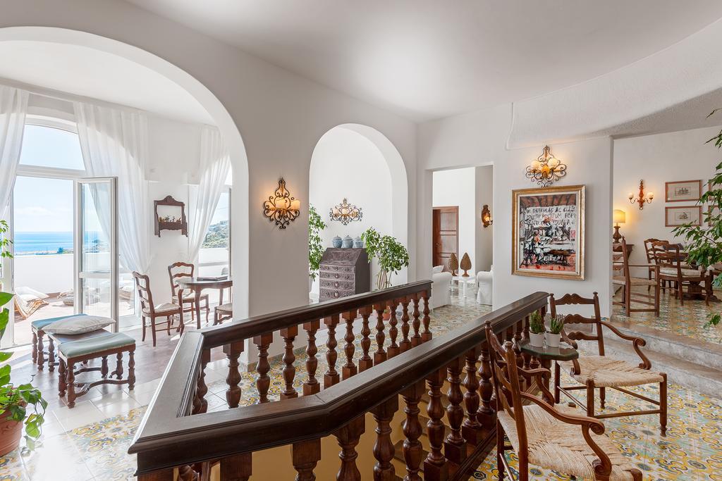 Hotel Chiaia Di Luna Ponza Eksteriør bilde
